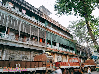 Buildings from the Shobhabazar street
